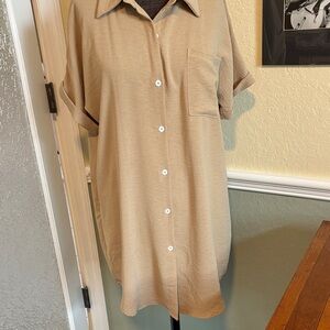 Womens Casual Short-Sleeve Button-Up beach cover up.  NWOT M